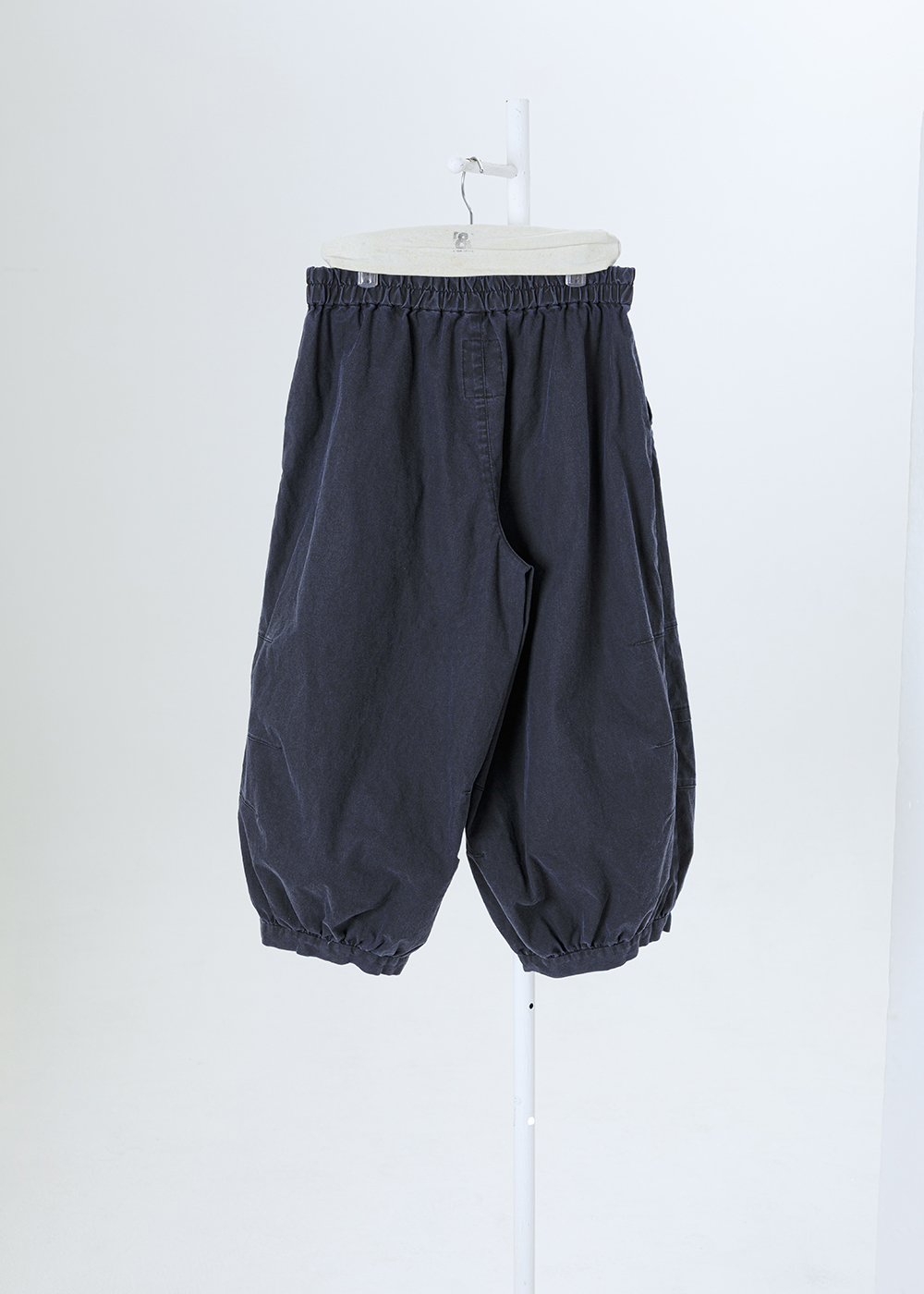 滯留橫抽繩七分氣球褲